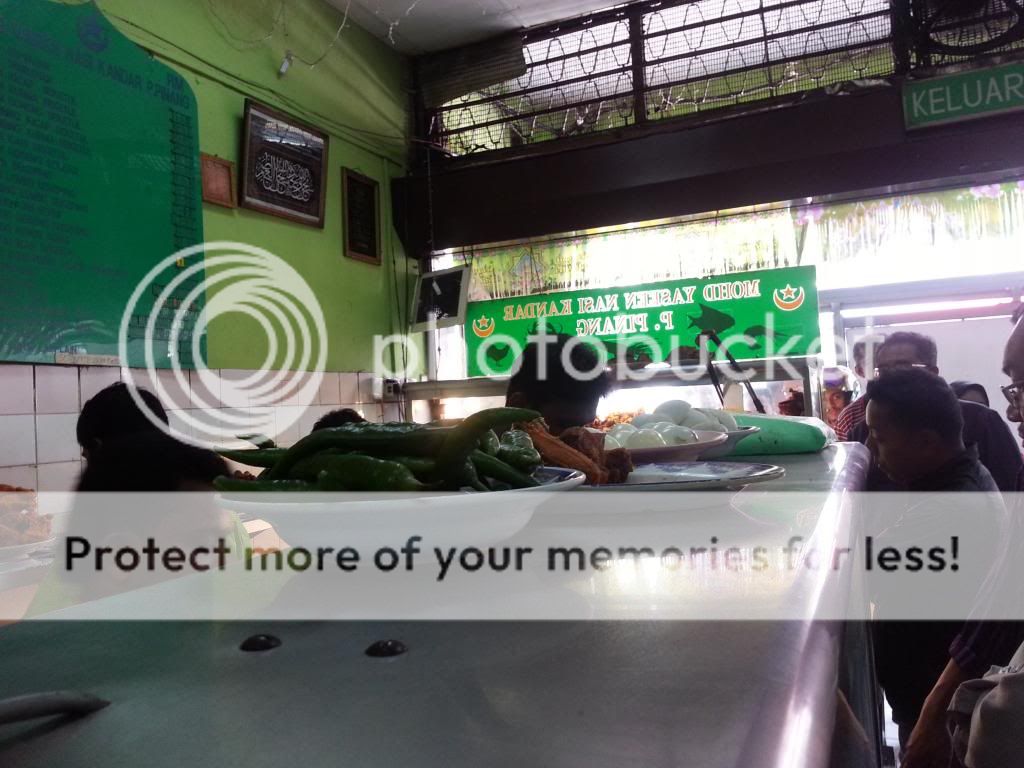 Nasi Kandar Terbaik : Berduyun Pelanggan Beratur Nasi Kandar Terbaik : Berduyun Pelanggan Beratur