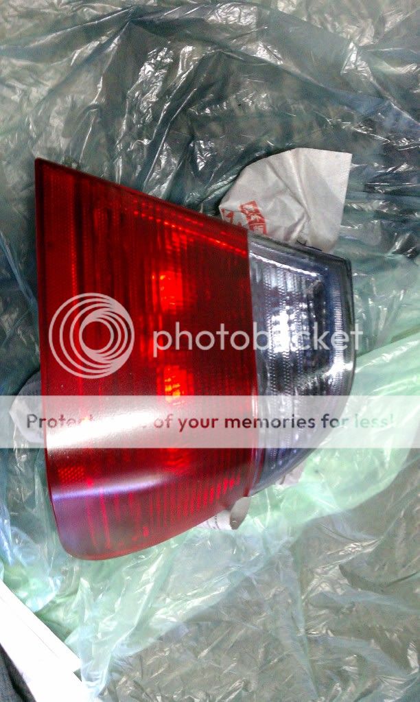 DIY 100 reversible 'Clear Plasti Dip' as Primer before Tail Light Tint (with Pixs!) E46